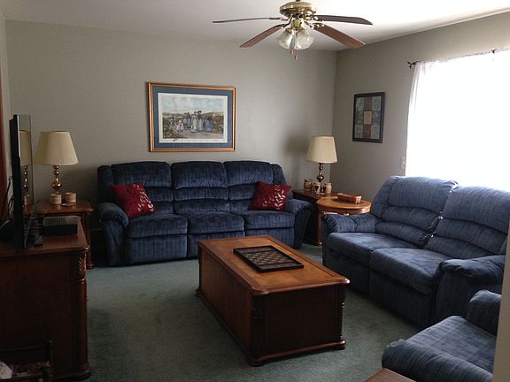2nd image of 485 Angela Dr