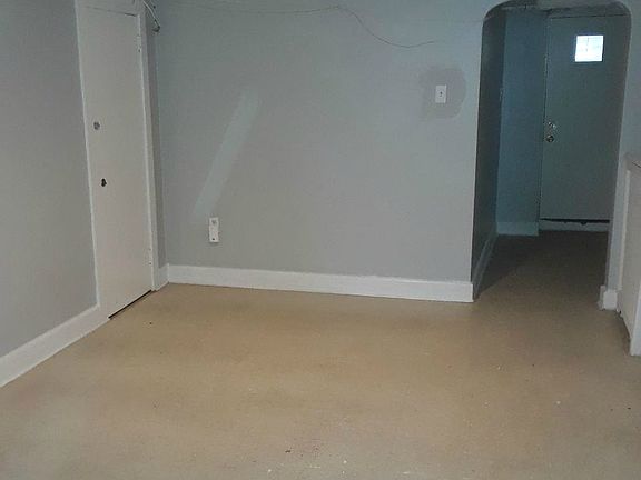 5th image of 6006 Buist Ave