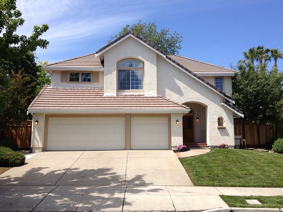 A Fantastic Home in Amber Ridge