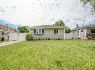 535 E Berkshire Ave, Lombard, IL 60148
