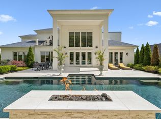 1077 Stockett Dr, Nashville, TN 37221