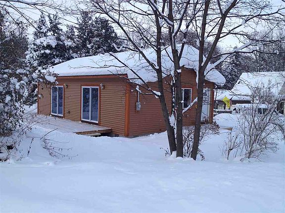 3rd image of 500 Trent St