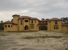 1st image of 2585 Woods Ln