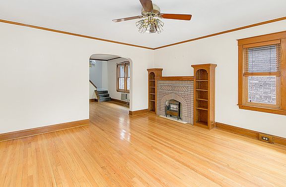 4th image of 2932 N 76th Ct