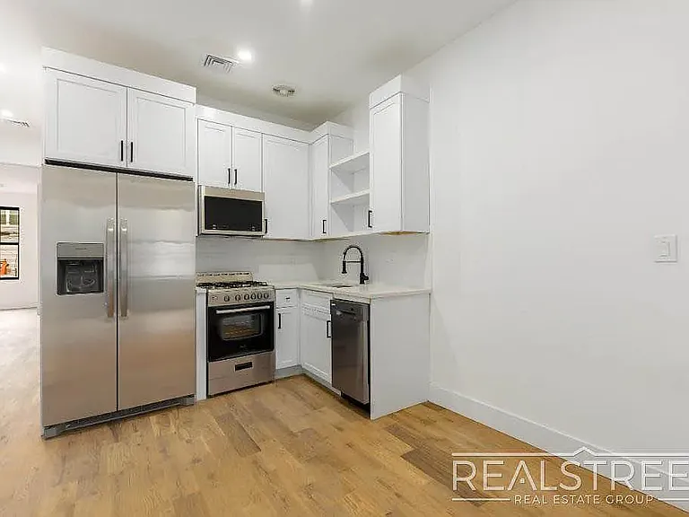 346A Chauncey St #1 — Photo 4