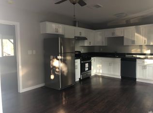 11068 Chivers Ave, Pacoima, CA 91331