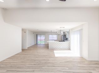 2346 Viewcrest Rd, Henderson, NV 89014