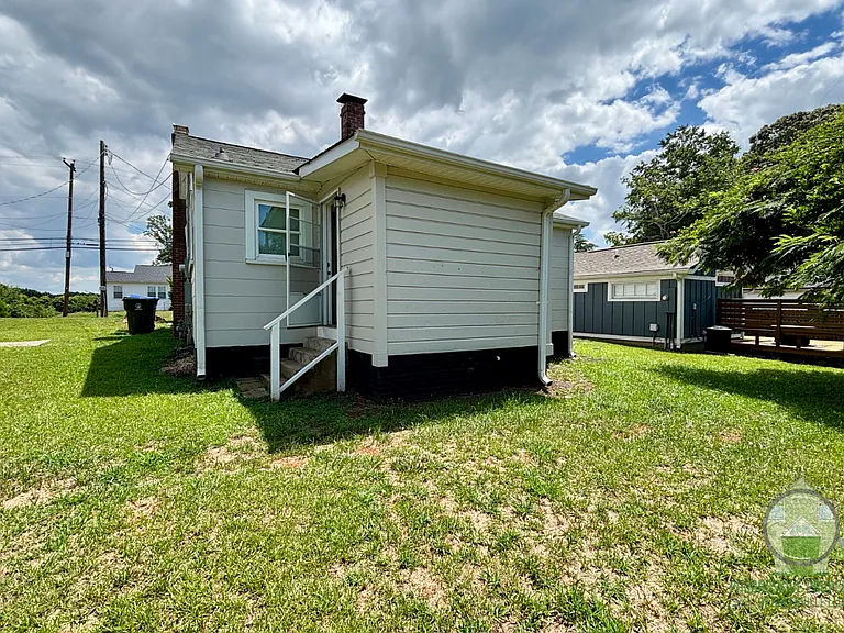14 Crystal Ave — Photo 13