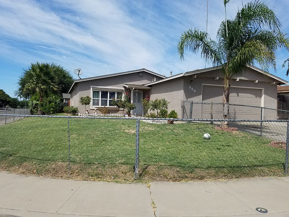1st image of 889 La Mesa Way