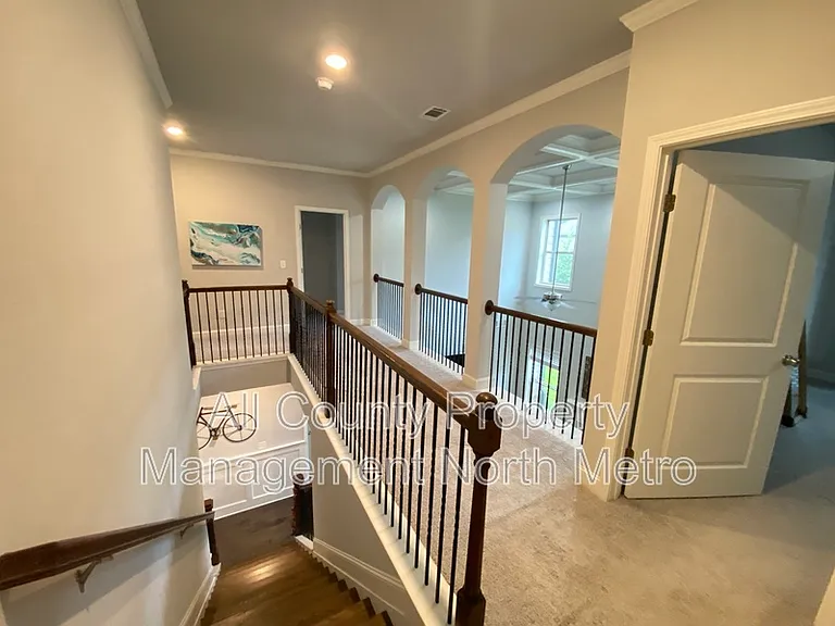 3112 Avenel Ct — Photo 8