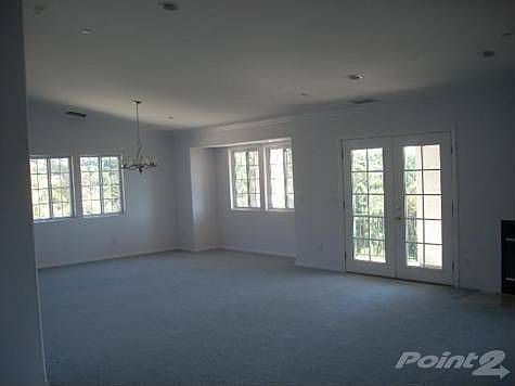 Living Room2