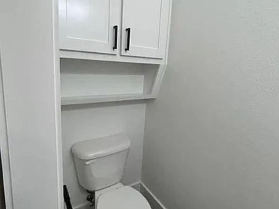 5th image of 503 S 7th St #103