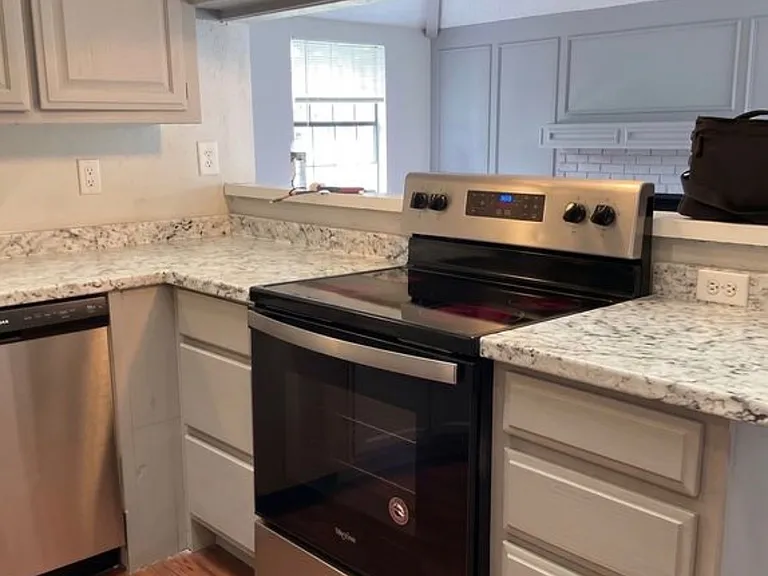 11836 Garden Terrace Dr — Photo 1