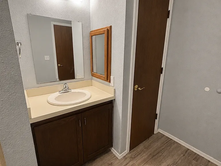 1450 Herschend Ln — Photo 14