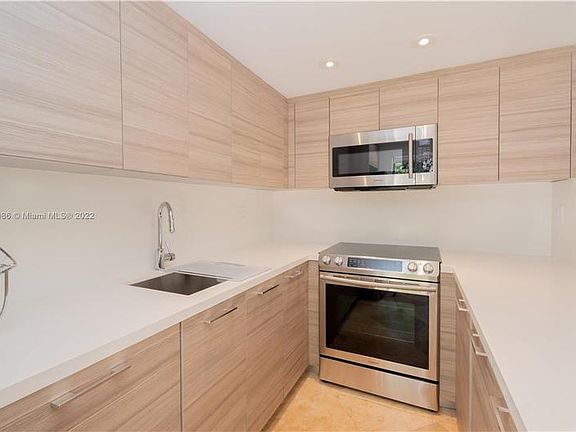 4th image of 3229 Bird Ave #Iv5