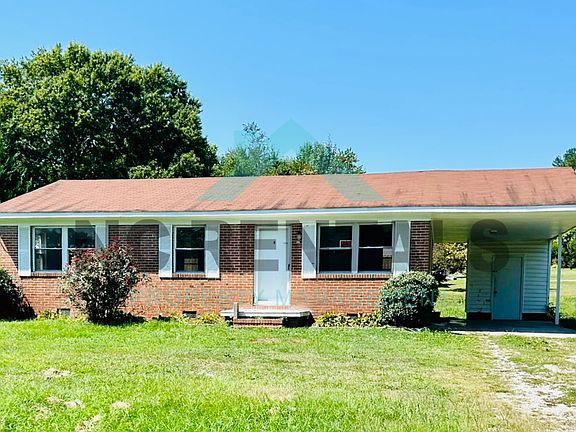 3rd image of 527 Swain Dr