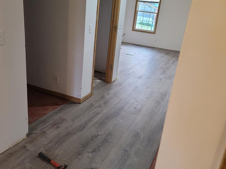 2nd image of N1579 Washington Ave