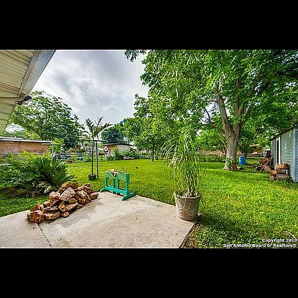 5th image of 4610 Hershey Dr
