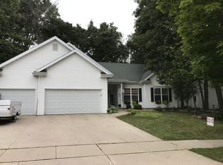 1092 S Park Ave, Fond Du Lac, WI 54935