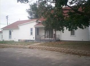 338 Chestnut St, Versailles, OH 45380