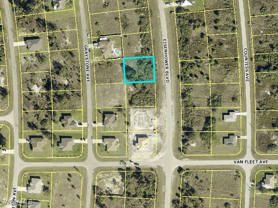 1st image of 1042 Eisenhower Blvd