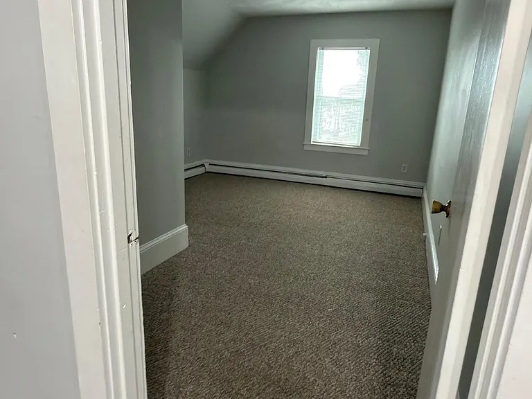 21 Essex St #6 — Photo 5