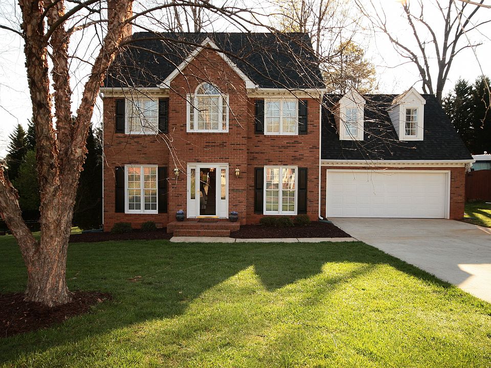 1st image of 2880 Colony Woods Dr