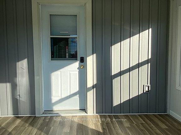 4th image of 256 Ridge Rd S