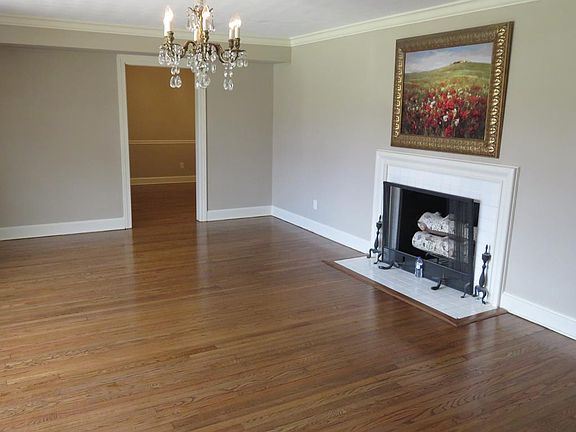 4th image of 316 Magnolia Dr
