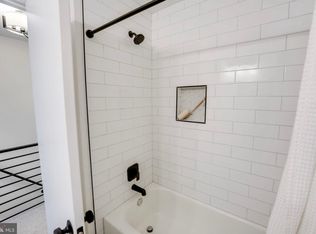 11840 Dunlop Ct, Reston, VA 20191