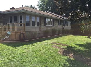 70 Hickory Rd, Chester, WV 26034