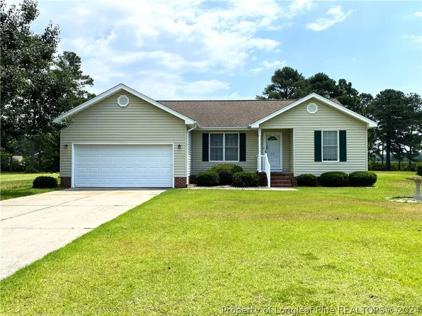 57 Clyde Cir, Lumberton, NC 28358