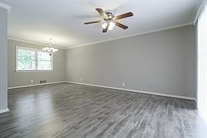 5th image of 2677 Clairmont Rd NE