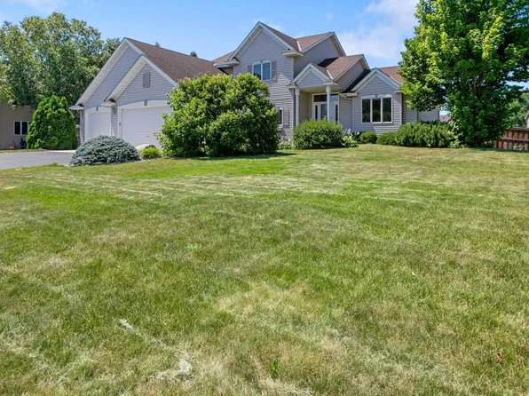 9719 Hillside Trl S, Cottage Grove, MN 55016
