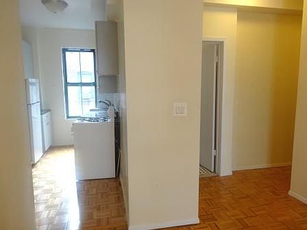 3rd image of 524 E 79th St APT 6D