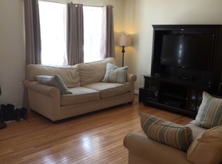 19514 White Saddle Dr, Germantown, MD 20874