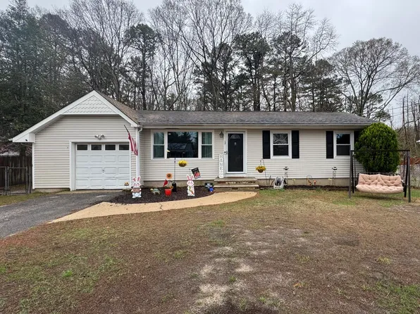 17 Cedar Drive, Lanoka Harbor, NJ 08734