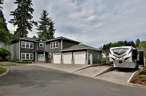 2nd image of 159 SE 50th Ave