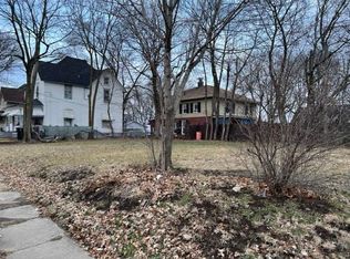 227 Portland Ave, Beloit, WI 53511