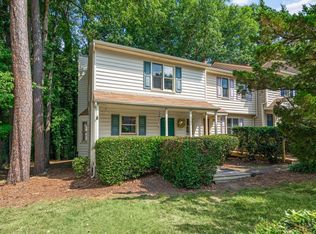 6501 Thetford Ct, Raleigh, NC 27615