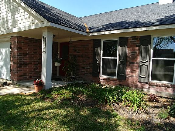 2nd image of 10154 Prospect Hill Dr