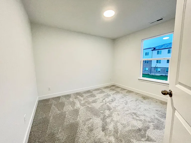 13529 S Langdon Dr W — Photo 20