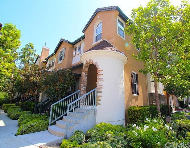 1st image of 17 Plumeria Ln #115