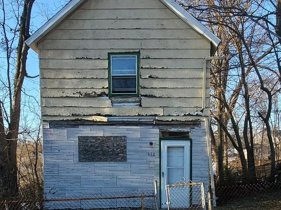 1st image of 512 S 8th St