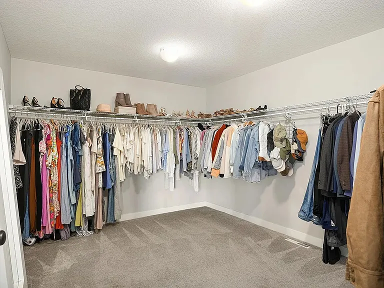 9769 Iron Horse Rd — Photo 36