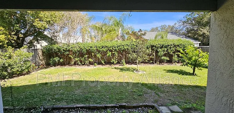 541 Moccasin Ct — Photo 16