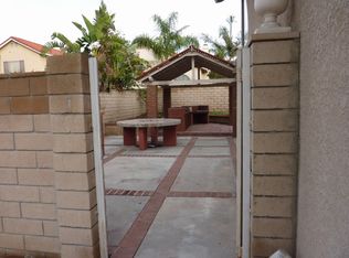 7645 Sun Petal Ct, Fontana, CA 92336