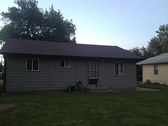 3rd image of 3321 Avenue I
