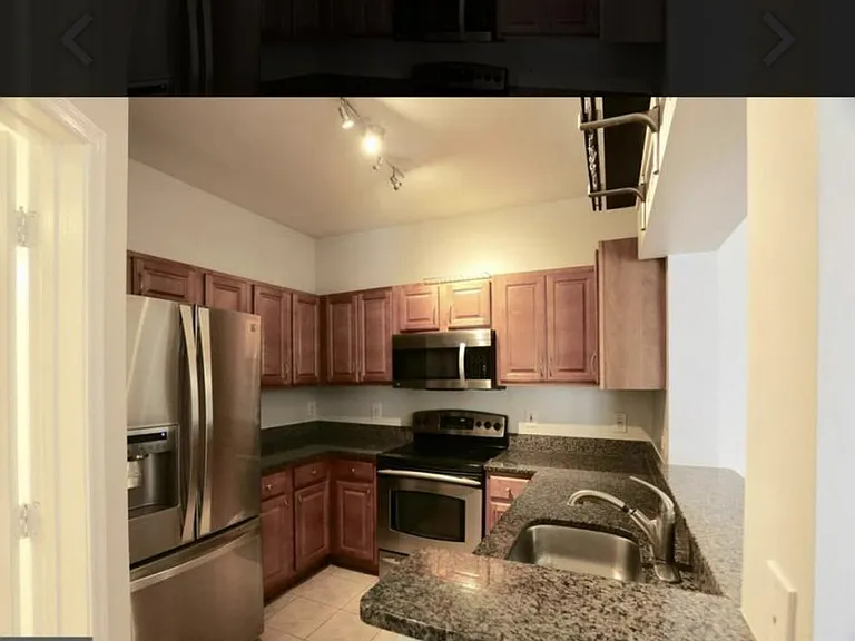4551 Strutfield Ln — Photo 4