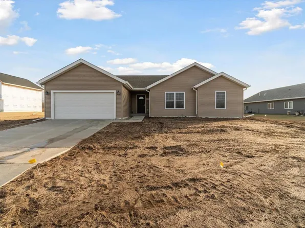 208 East 10th Ave, Brodhead, WI 53520